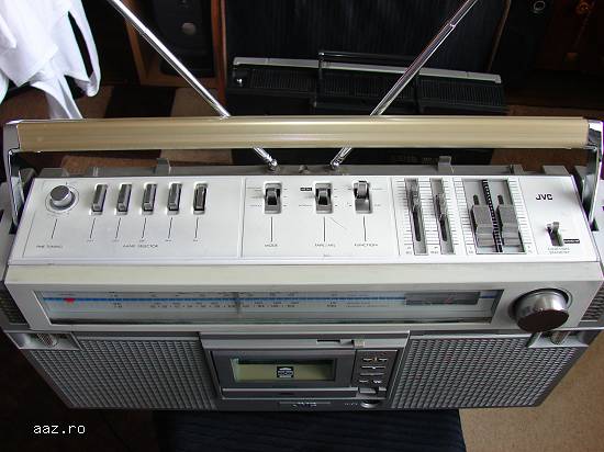 Radiocasetofon JVC  rc-d60 l