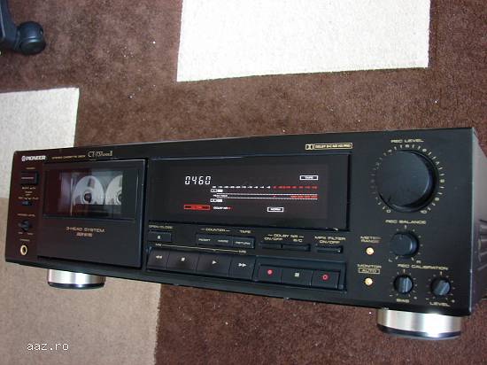 Deck  Pioneer ct 737