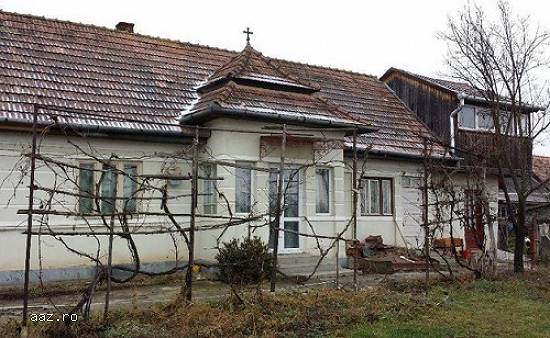 Vanzare casa 2 camere si teren - Mihai Viteazu , Cluj