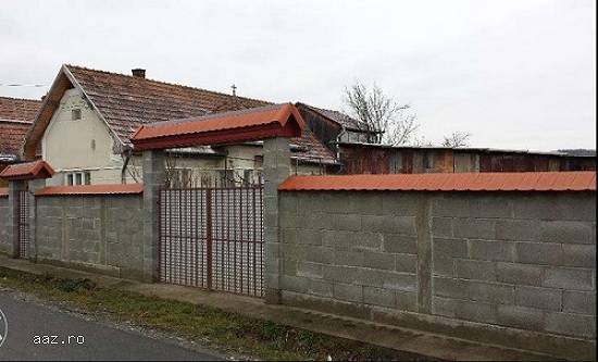 Vanzare casa 2 camere si teren - Mihai Viteazu , Cluj