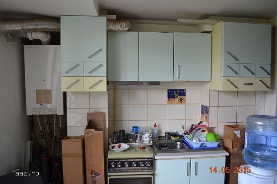 Piata Alba Iulia,    apartament 3 camere,   inchiriez