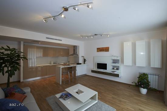 2 camere de vanzare ultracentral
