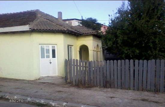 Vanzare casa+4 spatii comerciala - Baneasa,  Constanta