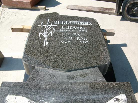 pietre funerare,    cruci morminte