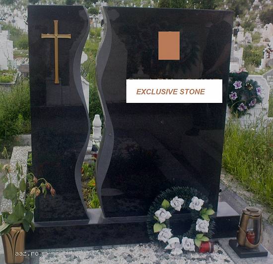 Monumente funerare