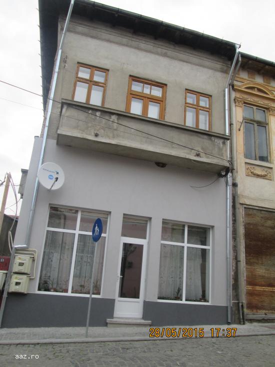 Vand casa in Slatina