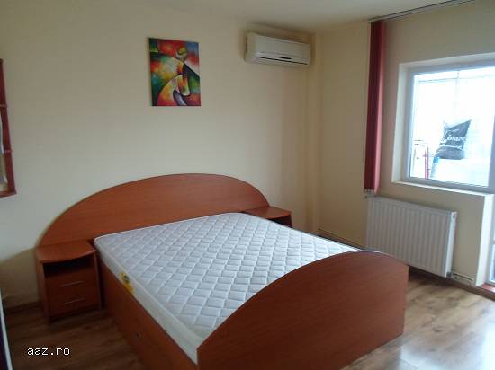 proprietar , inchiriez apartament 3 camere