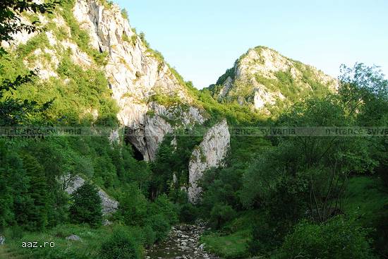 Cazare Huda lui Papara,  Salciua ,  Alba