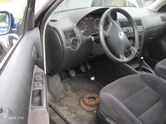 Dezmembrez Volkswagen Golf 4 benzina sau Sdi