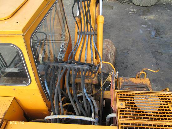 Piese de excavator Liebherr 902