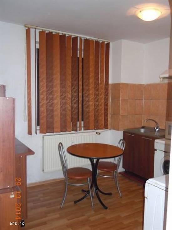 Vand apartament 3 camere Constanta