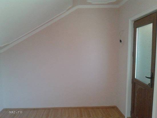 inchiriez casa cumpana sau vand