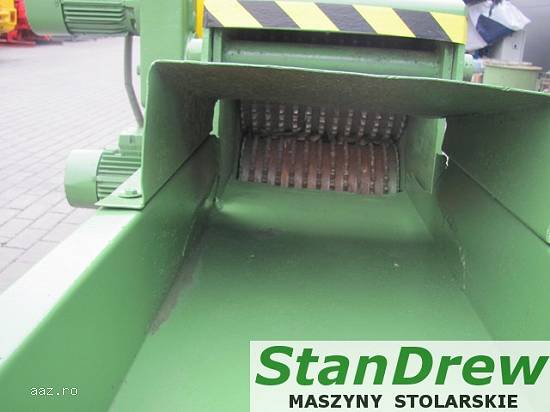 Chipper feeder la bordurile gater tip LINDNER T 400 / 140-2