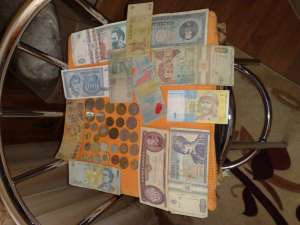 vand bagnote si monezii vechi