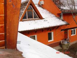 CASE APROAPE BRASOV