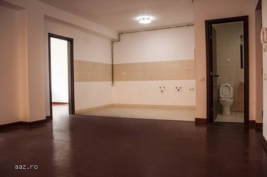 Dezvoltator vand garsoniere si apartamente