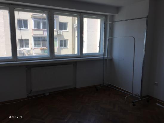 Vanzare apartament cu 3 camere Calea Victoriei
