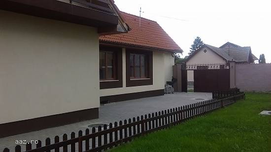 Vanzare casa 4 camere - Prejmer,  Brasov