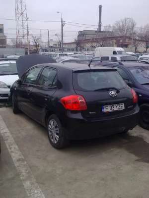 vind Toyota Auris avariata