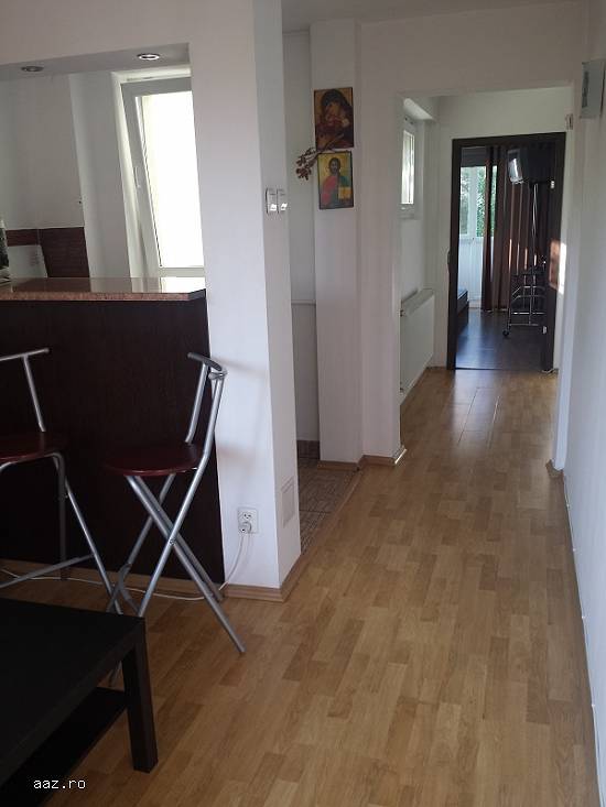 Inchiriez apartament 2 camere,   zona Arcul de Triumf
