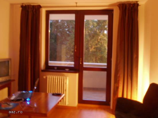 Vand apartament mobilat 2 cam. Gara de Nord
