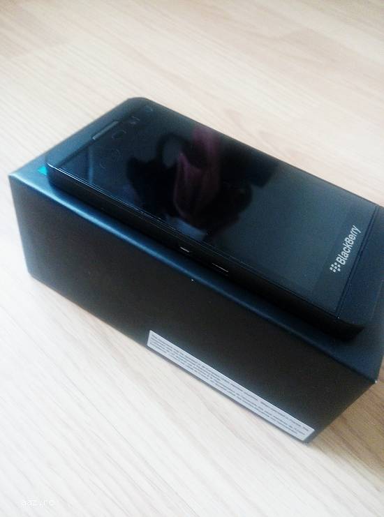 Vand Blackberry Z10 FullBox
