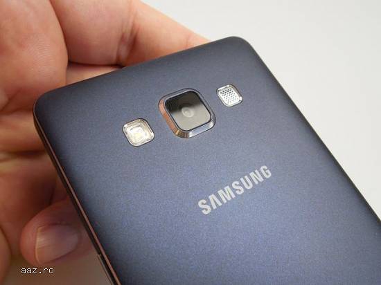 Vând Samsung galaxy a5