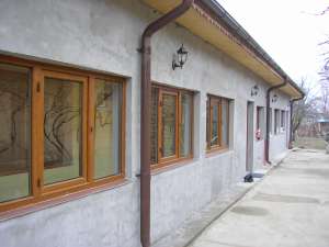 Vand casa+teren 800 m,  str. M. Kogalniceanu,  toate utilitatile, totul nou,  LA CHEIE.