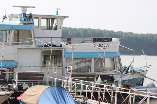 VINZARE NAVA FLUVIALA TRANSPORT PERSOANE M/N PEGASUS