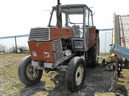 Tractor Ursuz