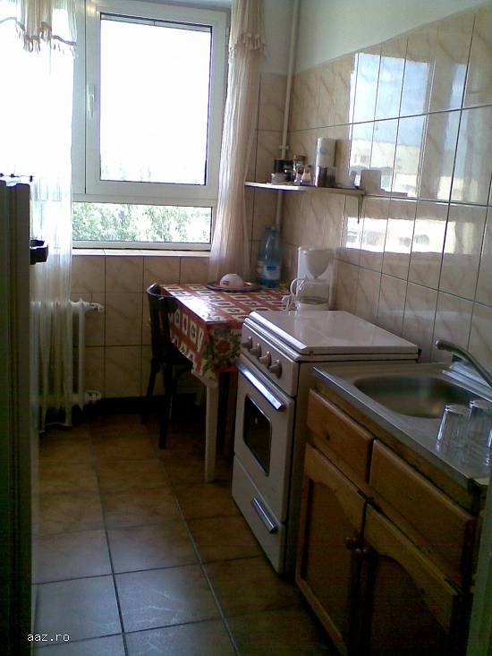 Particular ,  ofer la inchiriere apartament 3 camere cf1 Militari,  Bucuresti