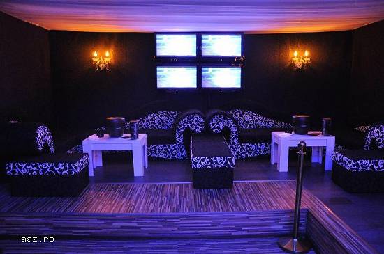vand canapele bar club mobilier bar