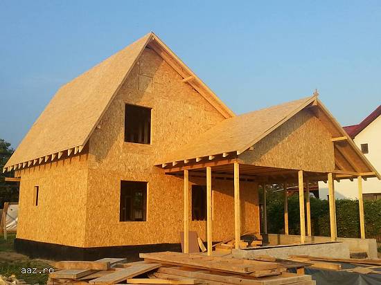 Construim case din lemn