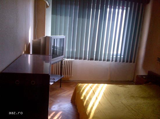 Piata Chibrit - vanzare apartament 3 camere