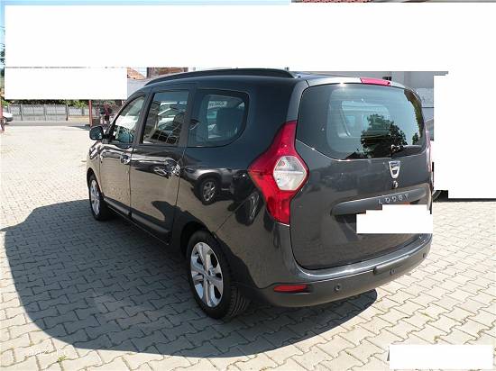 Vand 3 Dacia Lodgy noi cu 0 km la bord, 110CP,  diesel, 7 locuri.