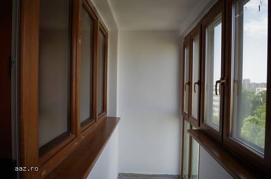 Vand apartament 3 camere,  1 Mai
