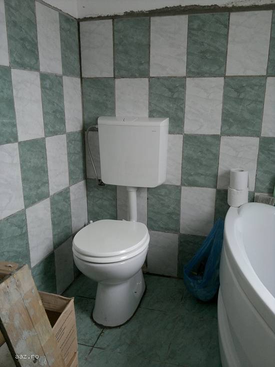 Vand sau schimb casa