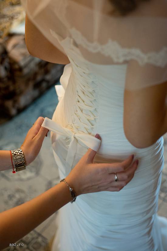 Rochie mireasa Roxy White (voal si bolero bonus)