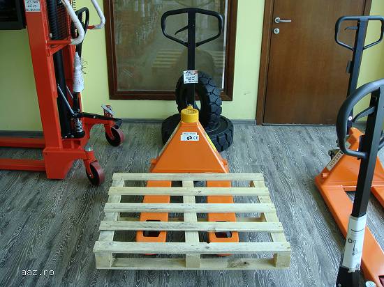 transpalet 2, 5 tone scurt 800 mm
