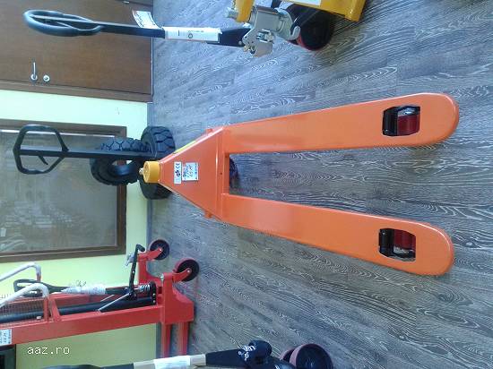 transpalet 2 tone furci lungi 1500 mm