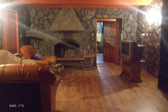 Vand casa 5 camere