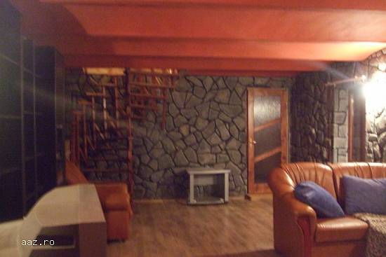 Vand casa 5 camere