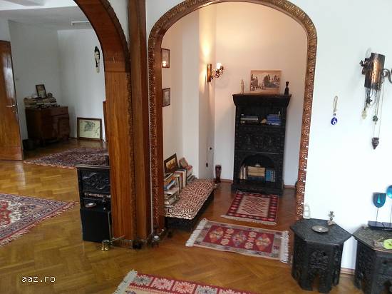 3 Camere Universitate