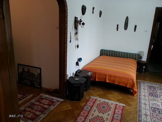 3 Camere Universitate