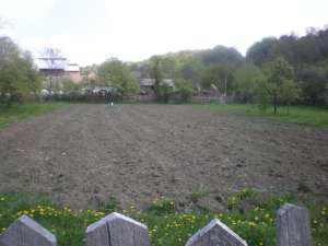 VAND TEREN 2500 MP LANGA CURTEA DE ARGES