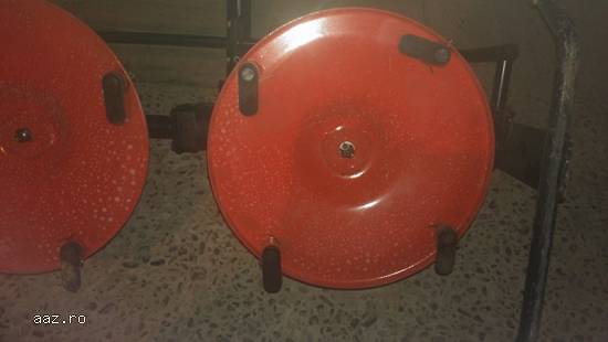 Cositoare cu discuri rotative pentru motocultor cu priza de putere