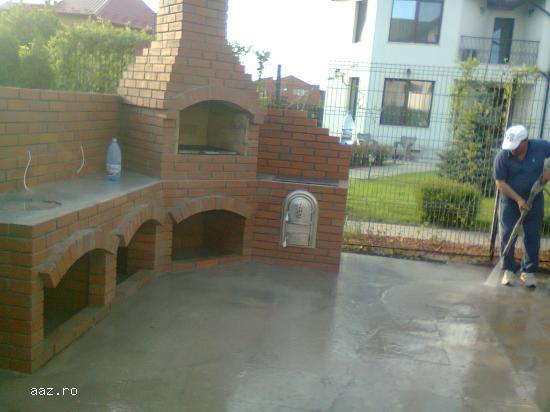 GRATARE GRADINA DIN CARAMIDA