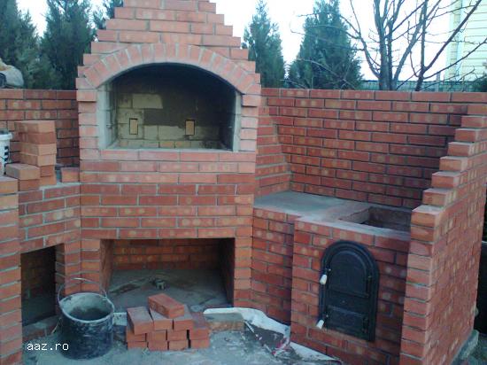 GRATARE GRADINA DIN CARAMIDA