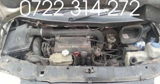 Microbus VITO Mercedes 5 locuri + marfa an 2001 inmatriculat RO