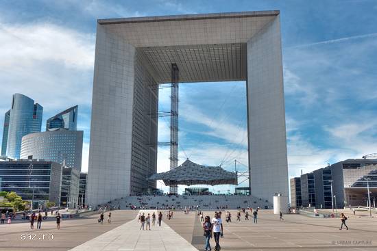 Piata de Craciun la Paris - Magie si lumina !